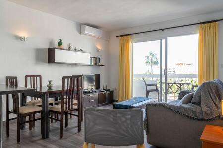 Torresol Apartment Нерха Екстериор снимка